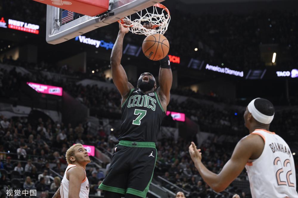 前有樊振东加盟德甲,后有王励勤喊话外协高手,释放了什么信号?