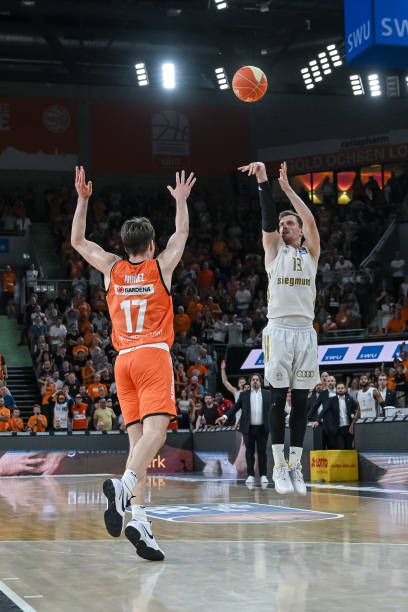 除了技术与 除了技术与