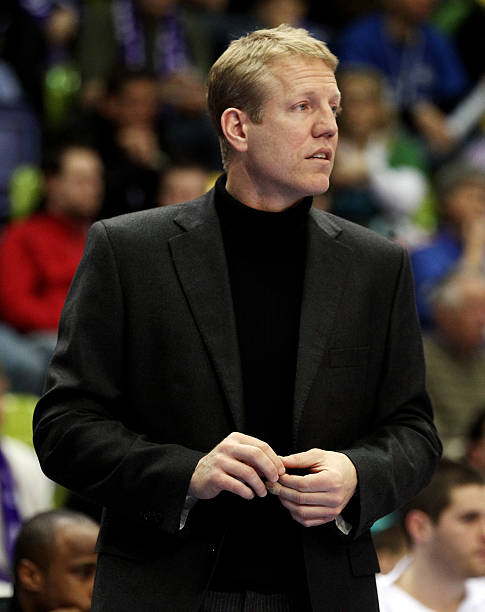 相比之下 相比之下